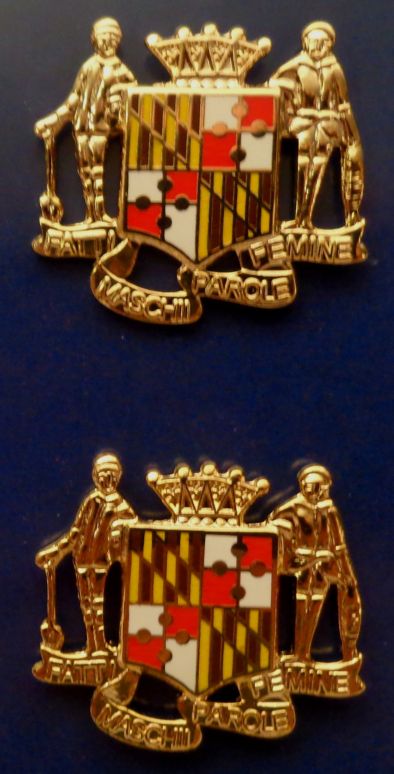 Maryland State Crest Gold COLLAR/LAPEL PINS